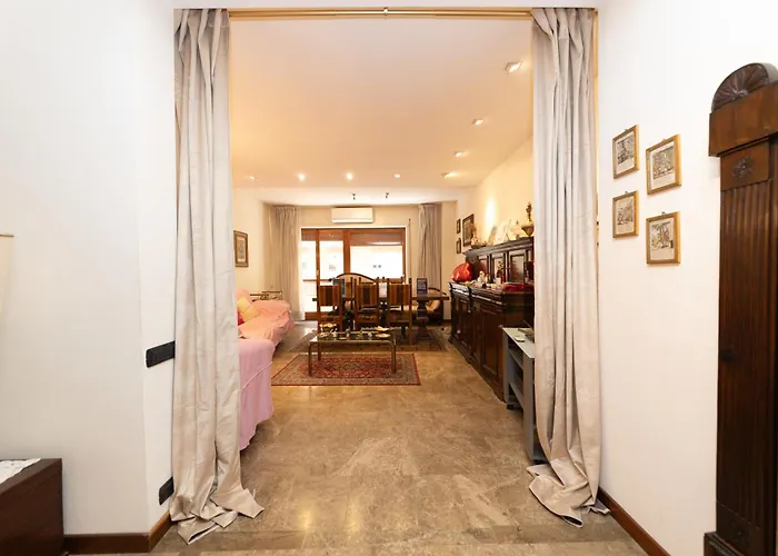 Rachele's Charming House In The Heart Of